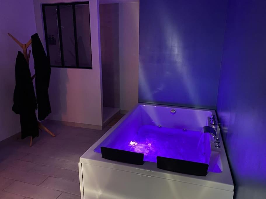 Detente Et Spa Pour Se Ressourcer Bullion Exterior foto